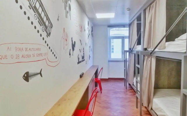 Artbeat Rooms