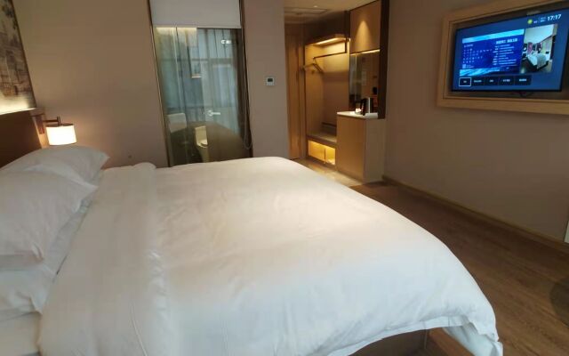 Vienna Hotel (Hezhou Xindu)