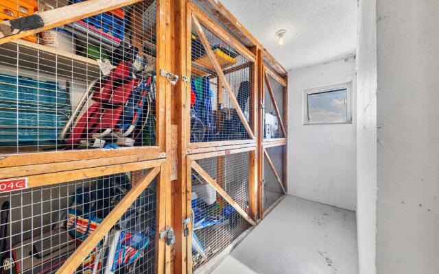 2 Bed 2 Bath Centrally Located