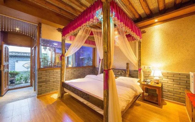 Lijiang Laia Boyue Life Inn