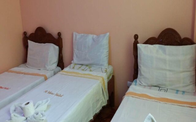 Riverview Royale Hotel