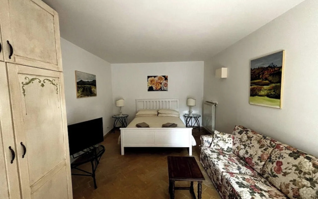 Charming Umbrian Apartment in Castel Viscardo