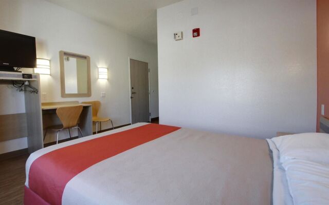 Motel 6 Lehi, UT – Thanksgiving Point