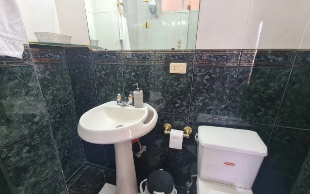 Hotel & Suites Gonsalez Suarez Quito
