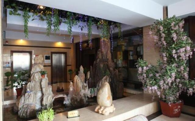 Yicheng Business Hotel - Dalian