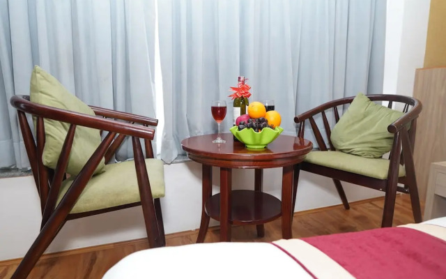 Lotus Club Boutique Hotel