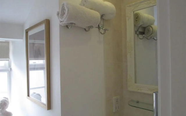 Bridge House Bed & Breakfast