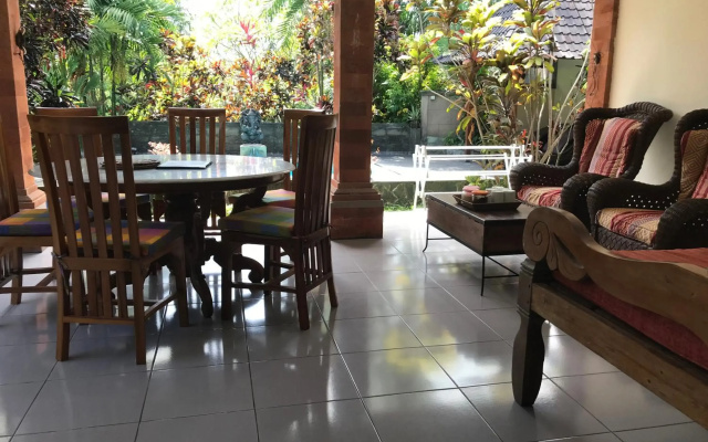 Bali Breeze Bungalows
