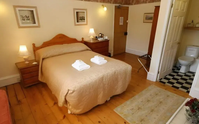 Moor End Bed and Breakfast