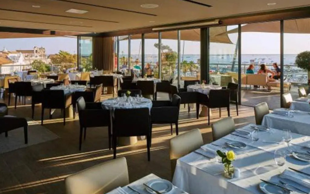 Ria Center Apartment - Right