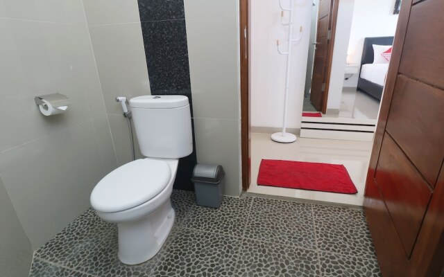 De Loran Hotel by OYO Rooms