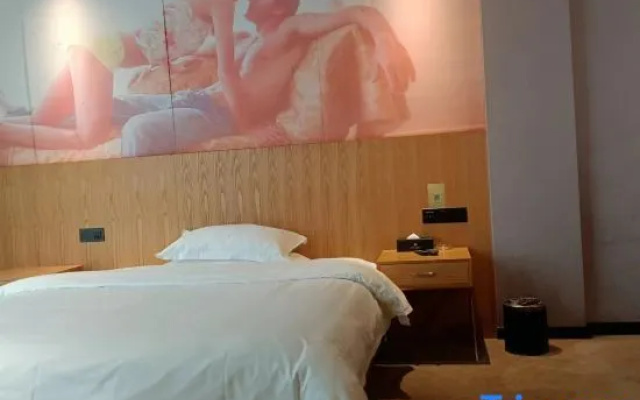 Yudong Tianmao Apartment Hotel