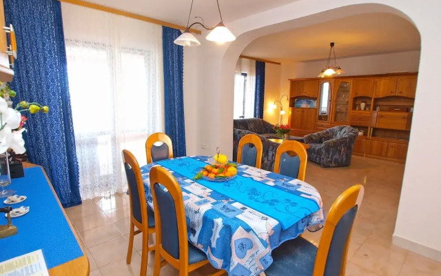 Apartments Ivan 65