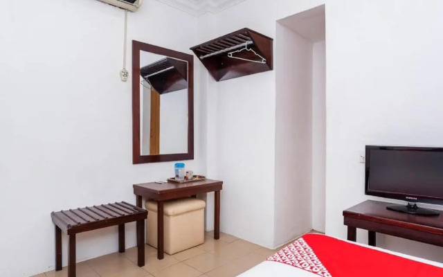 OYO 90742 I-home Hotel