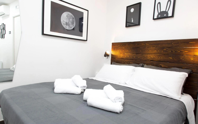 [Via Dei Tribunali–Duomo] Casina in Centro Storico