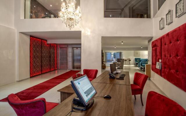 Yaad City Hotel