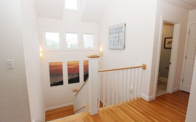 PA Paradise 1164 - 5 Br Home