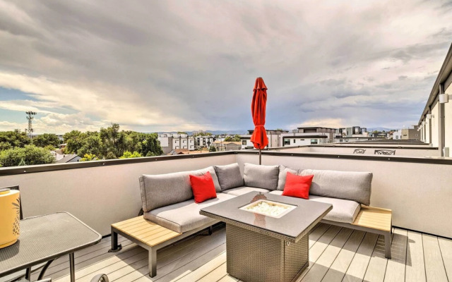 City Skyline Views: Upscale Denver Townhome