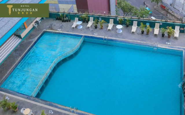 Tunjungan Hotel