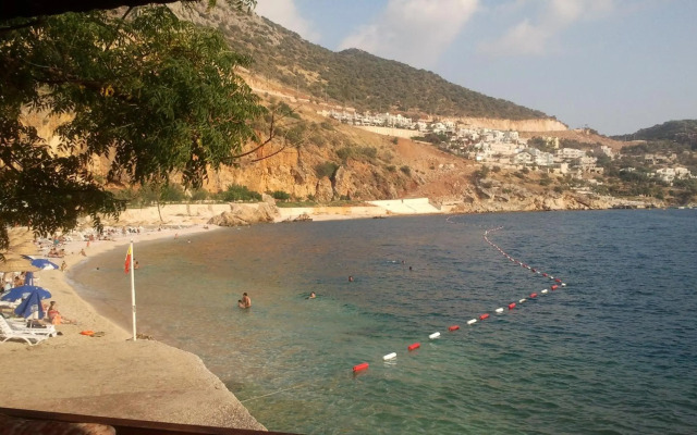 Magic Tulip Beach Hotel