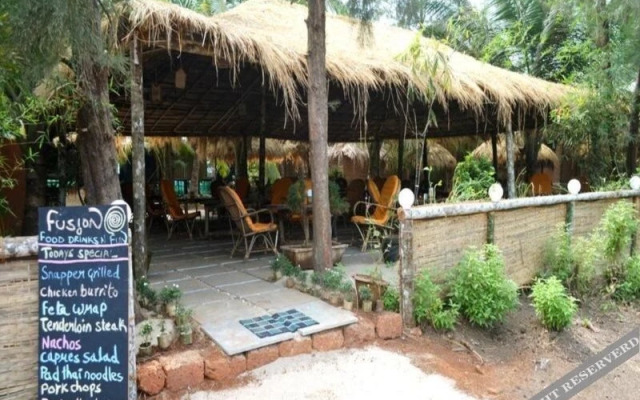 Fusion-Food,Drinks N Fun