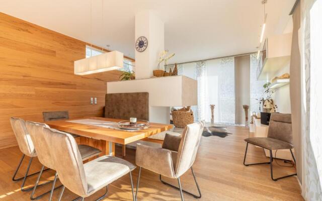 Ferienhaus Bergpanorama mit Sauna & großem Garten