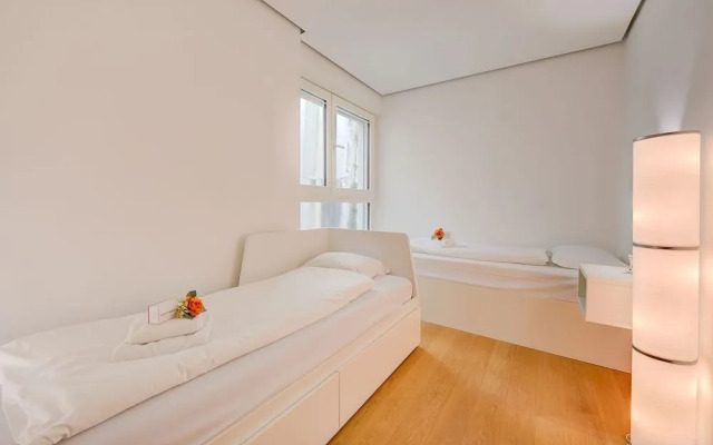 Honeymoon With Stunning View