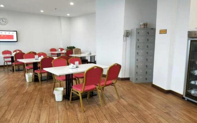 GreenTree Inn Pingdingshan Wanda Plaza Branch