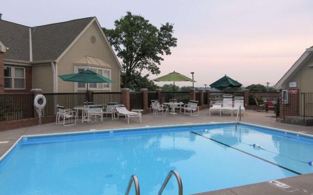 Suburban Extended Stay Hotel