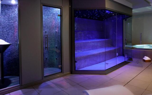 Отель AxelBeach Ibiza Spa & Beach Club - Adults Only Hotel