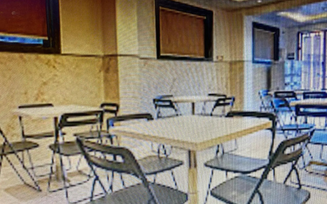 Fabhotel Gaurav Galaxy