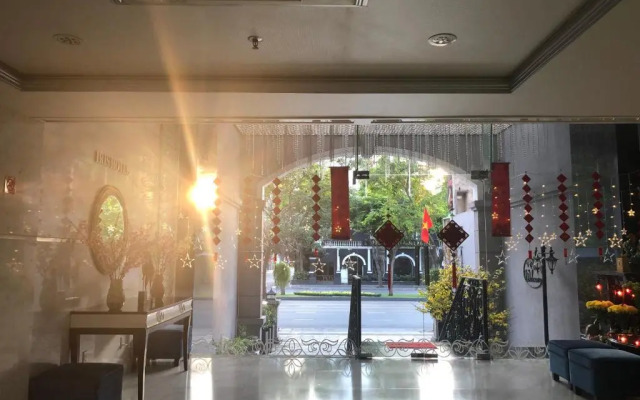 Iris Hotel Saigon