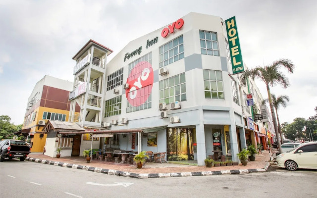 OYO 89590 Hotel Foong Inn