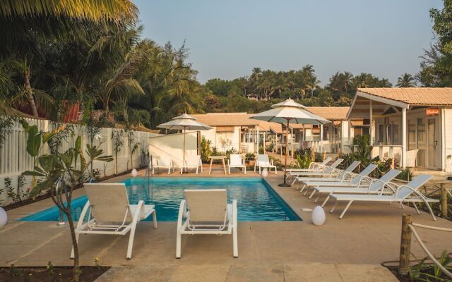 The White Resort