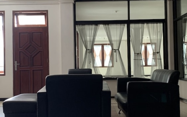 Hotel O Guest House Pandita – Lobby – Tideng Pale