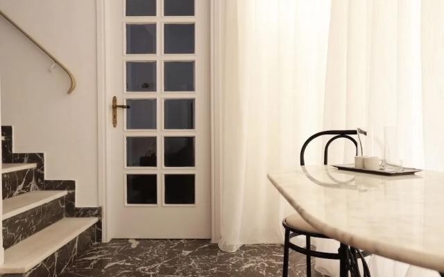 Eva's Urban Apt In Athens