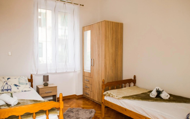 Dundo Baldo Apartment