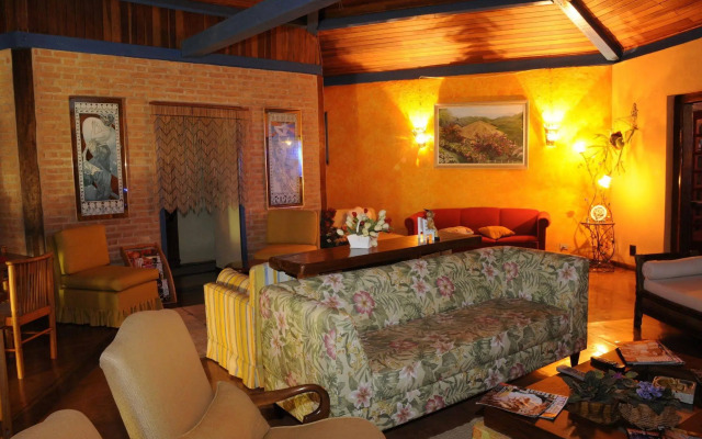 Hotel Pousada Shangri-la