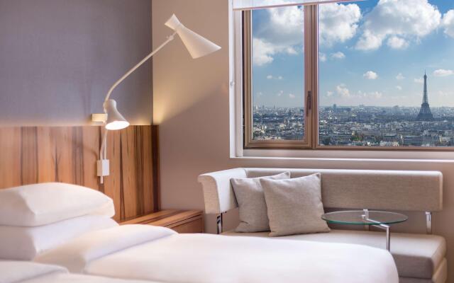 Hyatt Regency Paris Etoile Hotel