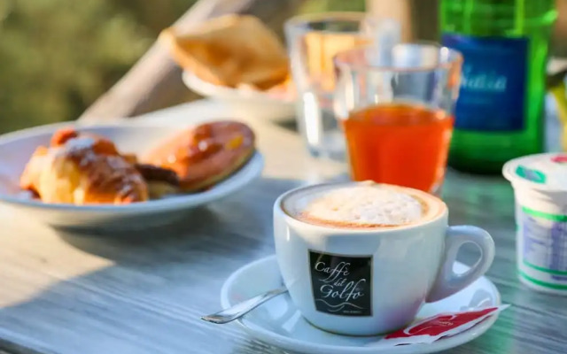 Hostel & Glamping Santa Fortunata