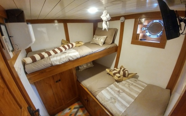 LaUnua – Guest Rooms – Labuan Bajo