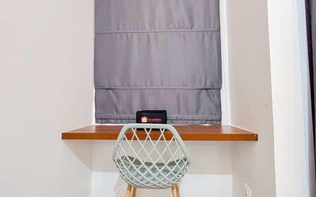 Scenic Studio Apartment At Vida View Makassar