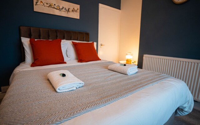 Contractor Digs in Nuneaton