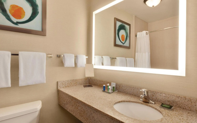 Radisson Hotel Lenexa Overland Park