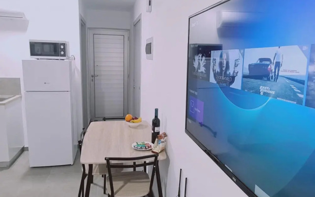 100 AN - Napa Living 18