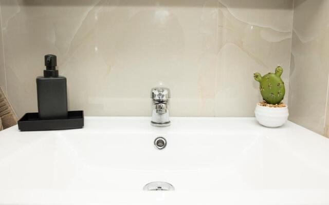 Alchemia, beautiful spacious apartment in Giannitsa