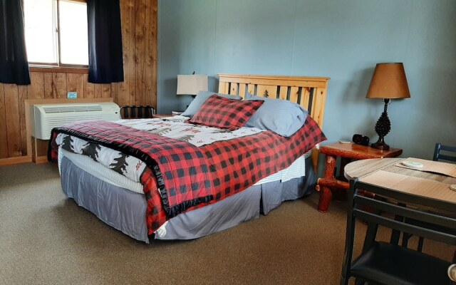 Sunshine Motel and Cabins