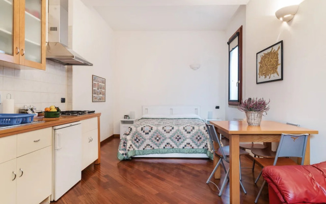 Bologna Central Studio