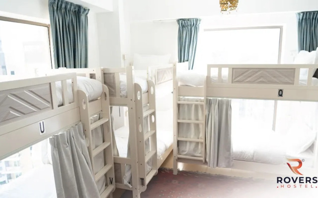 Rovers Beach Hostel JBR