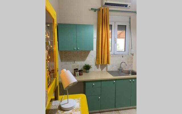 Lemon City Apartment